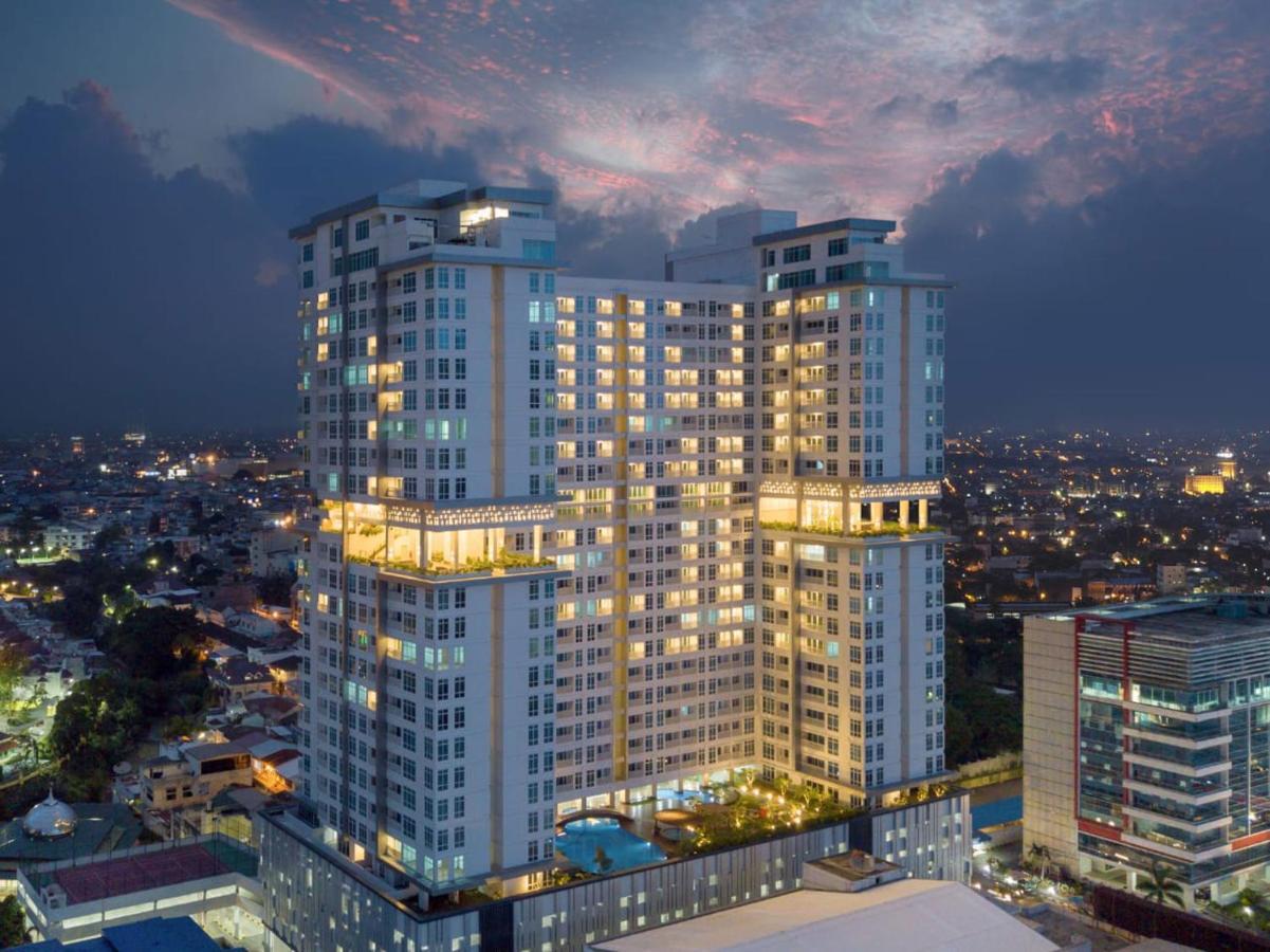 Hotel The Reiz Suites, Artotel Curated