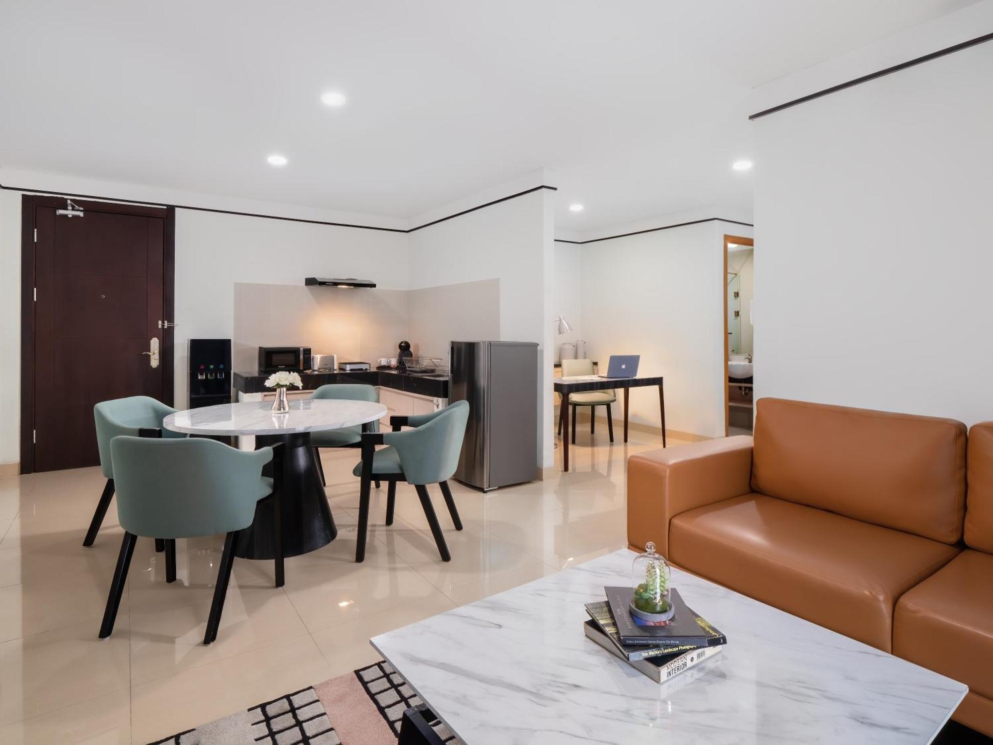 The Reiz Suites, Artotel Curated Hotel 4*